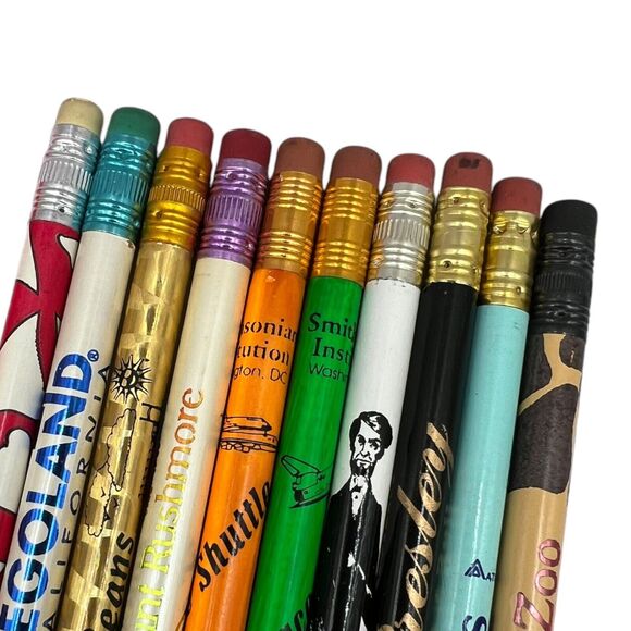 VTG Novelty Tourist Pen Pencil Acrylic Lego Land Elvis Sea World Metallic Lot 11 - Picture 3 of 12